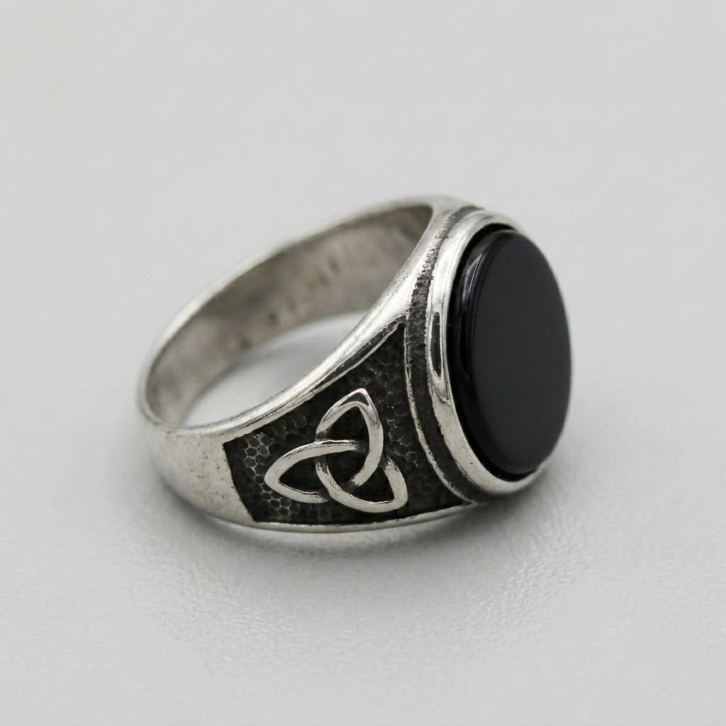 Triquetra Signet Ring with Round Onyx Stone