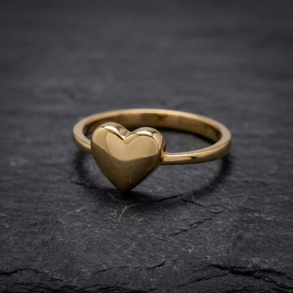 Classic Heart Gold Ring 40643021