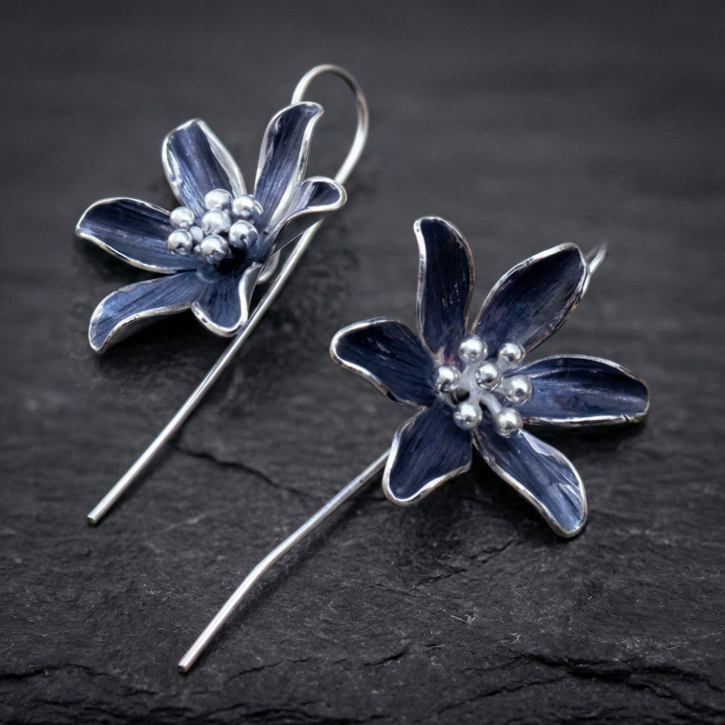 Elegant Blue Flower Earrings 59002449