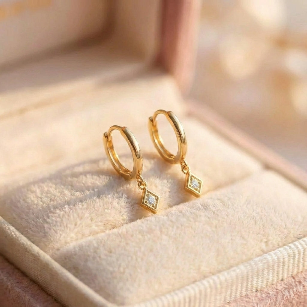 Elegant Minimalist Gold Drop Huggie