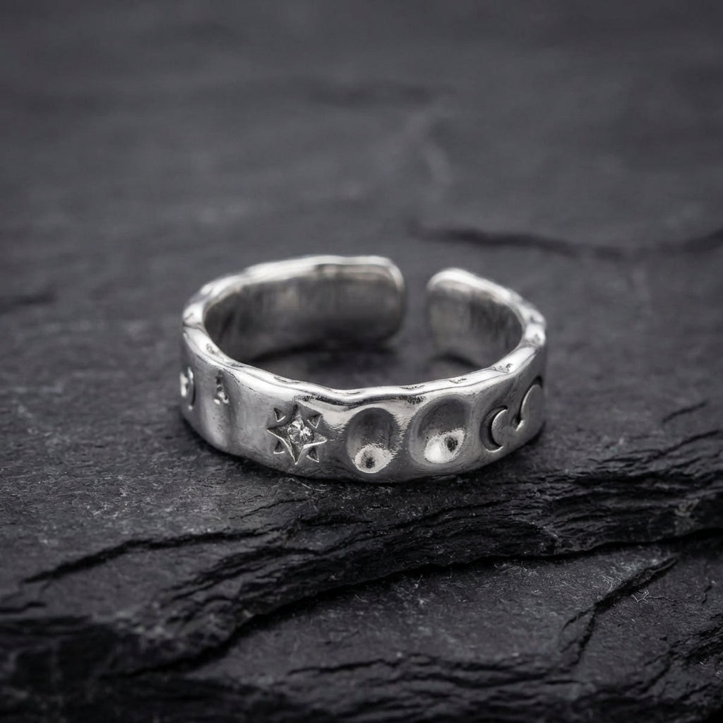 Elegant Star Silver Ring 12976289