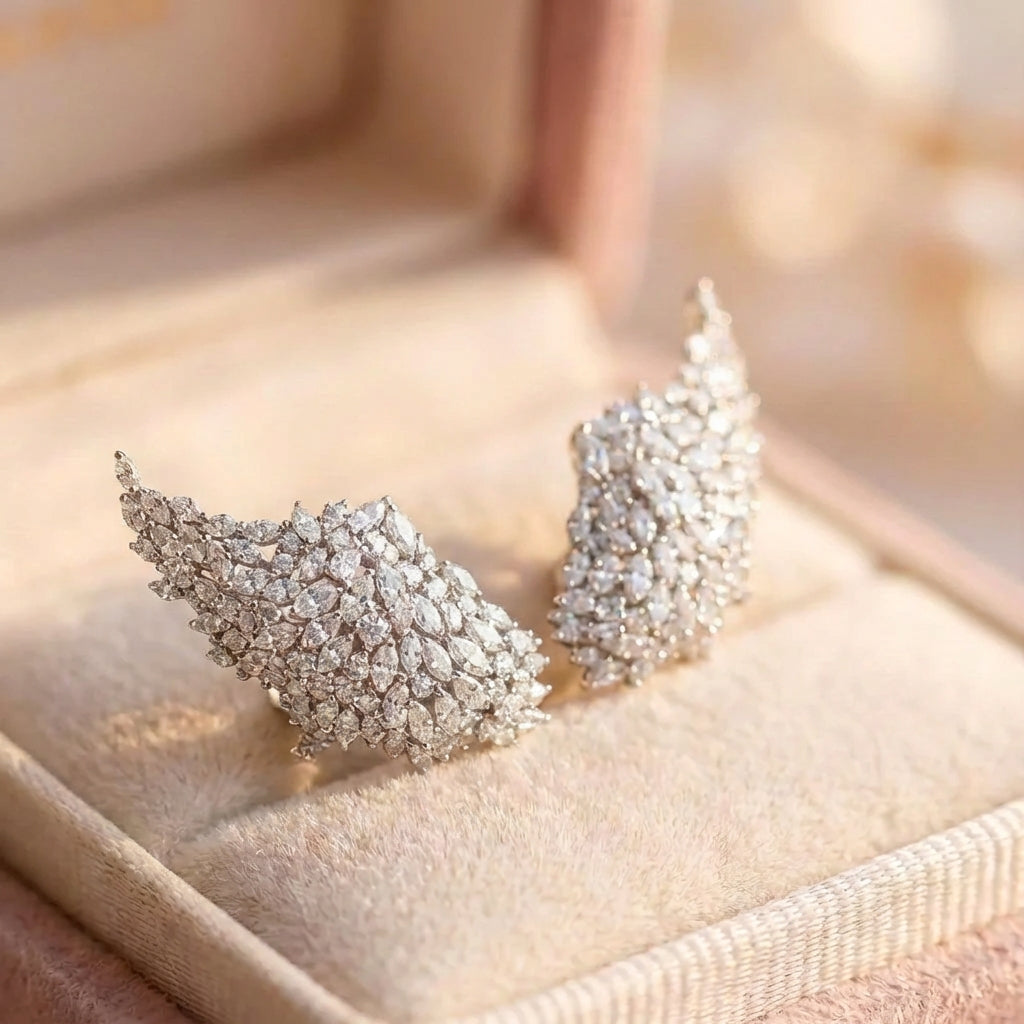 Elegant White Gold Ear Cuff