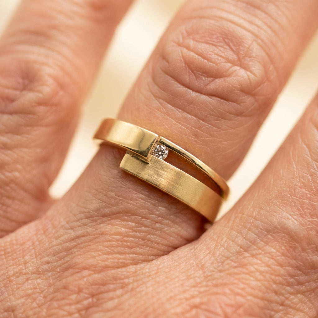 Elegant Wrap Around Gold Ring