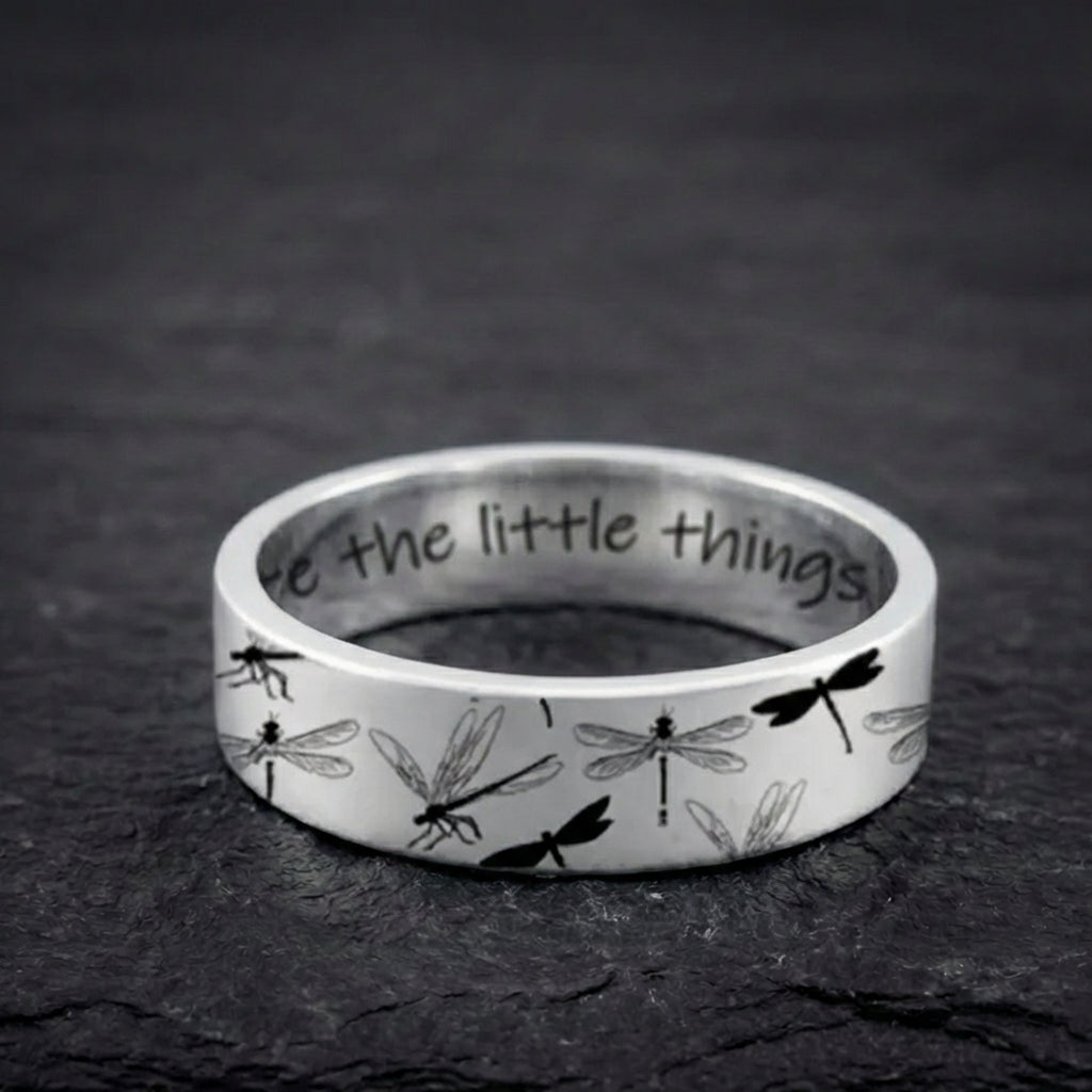 Minimalist Dragonfly Ring 61252152