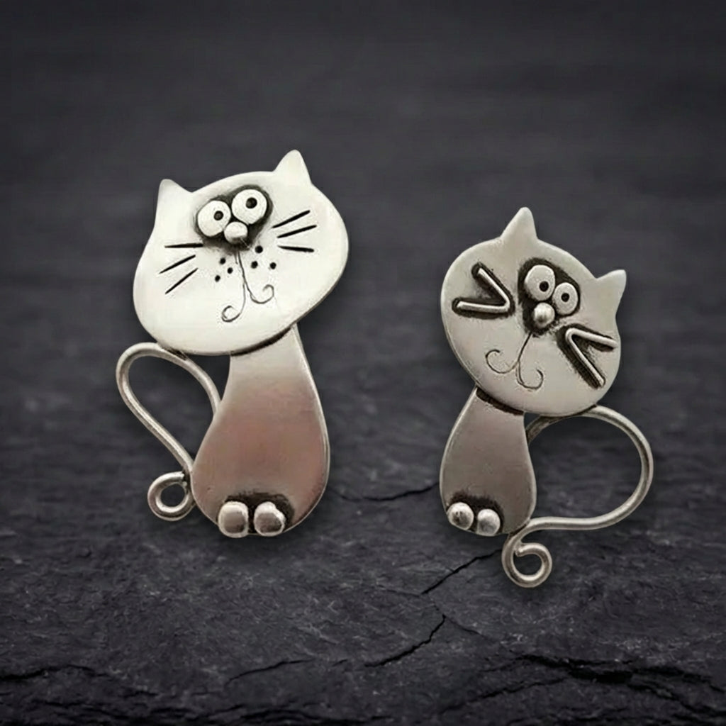 Cute Cat Stud Earrings 95006040