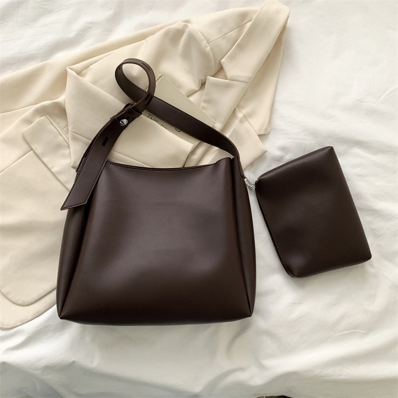 Structured Leather Bucket Shoulder Bag – 2 Piece Set With Matching Zip Pouch