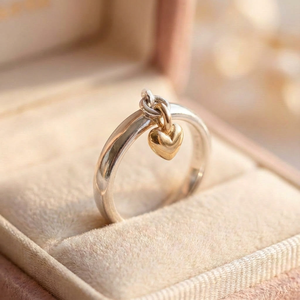Vintage Dangling Heart Silver Ring