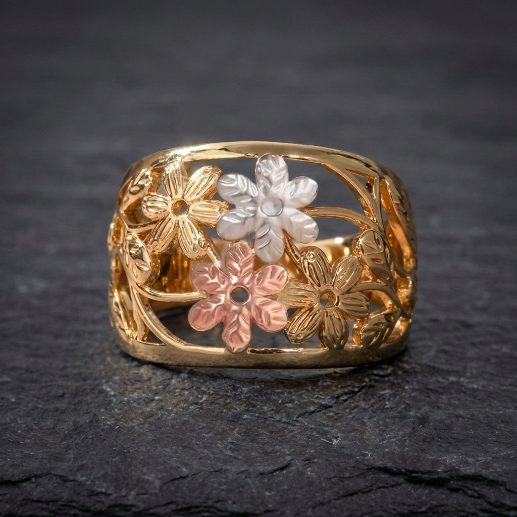 Vintage Flower Hollow Ring 62546382