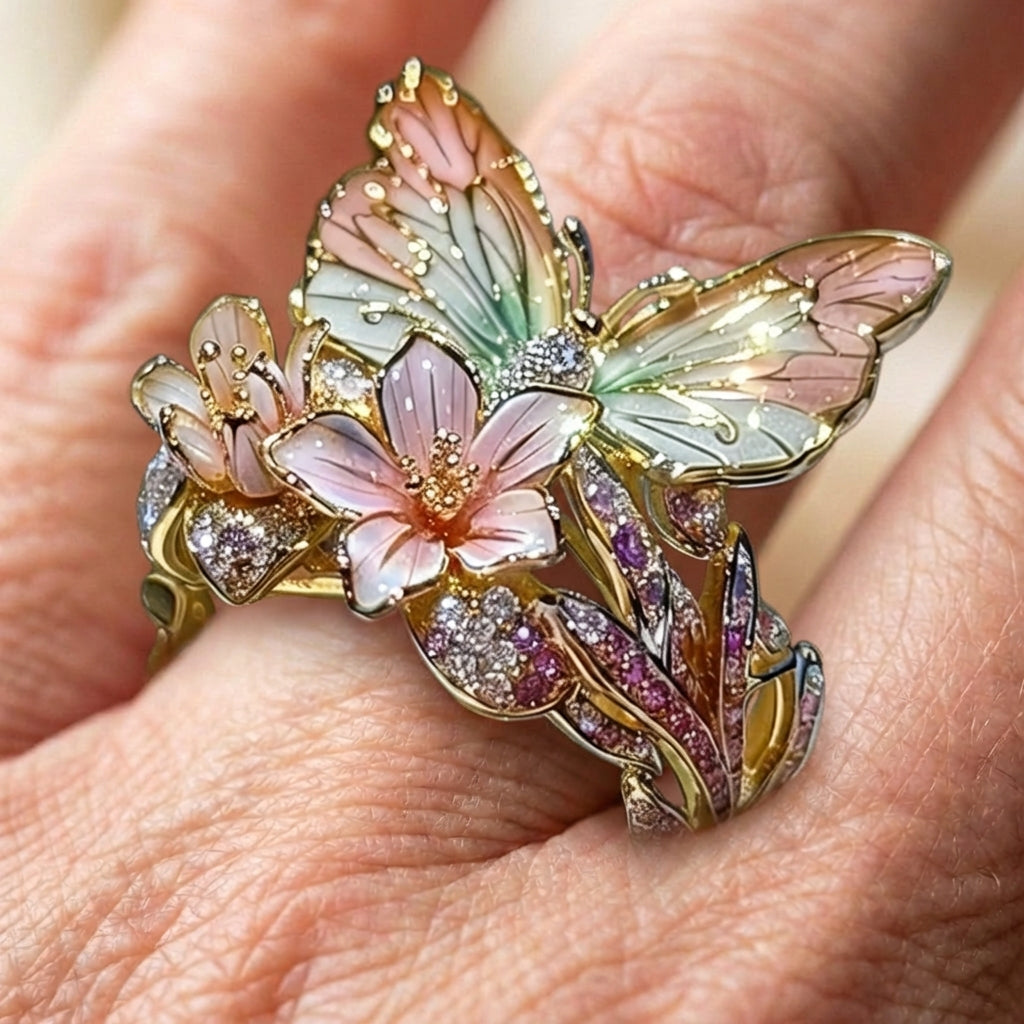 Vintage Golden Brimhaven Floral Ring