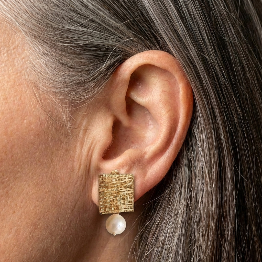 Vintage Golden Threads With Pearls Earrings