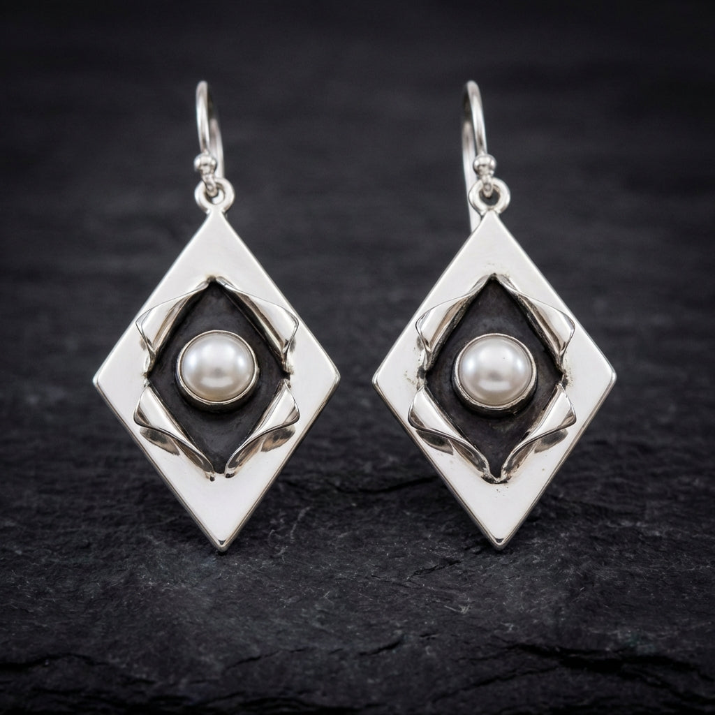 Vintage Inlaid Pearl Silver Earrings