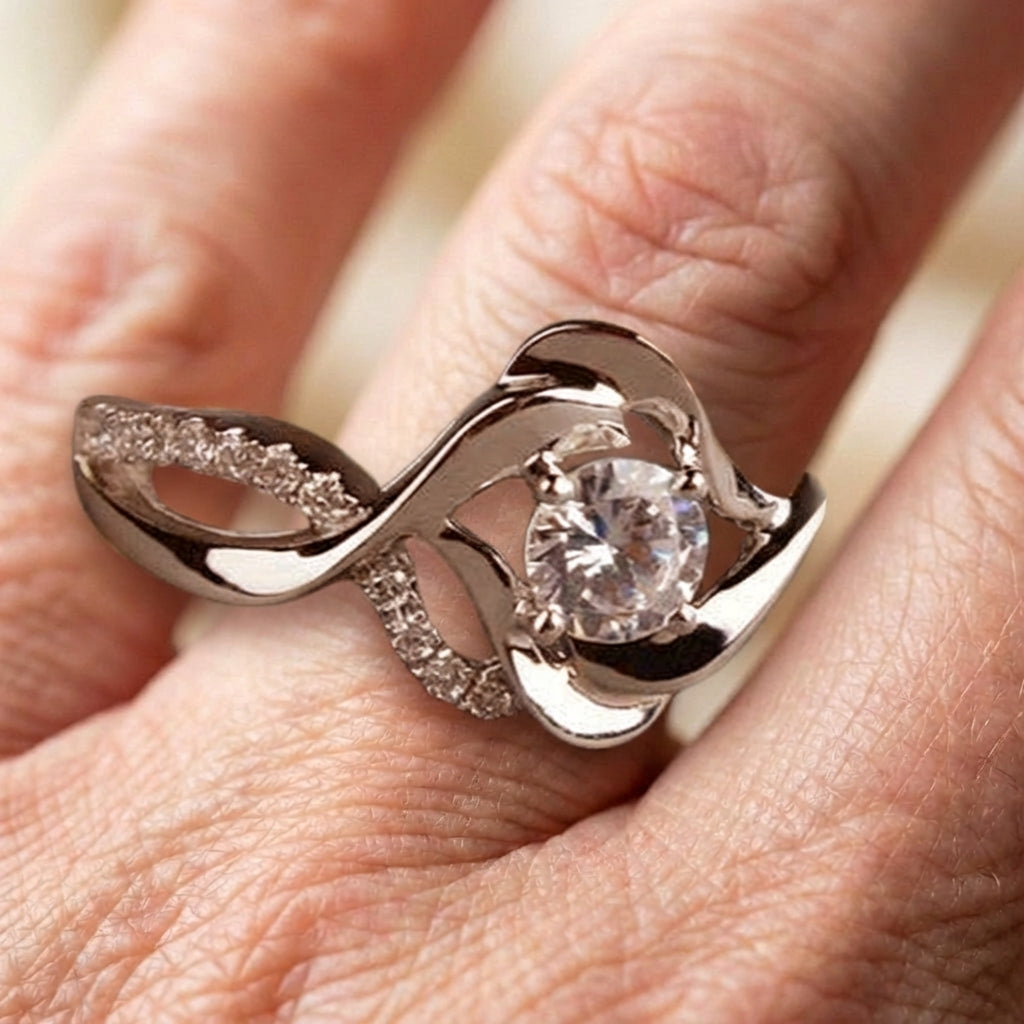 Vintage Irregular Blossom Zirconia Silver Ring