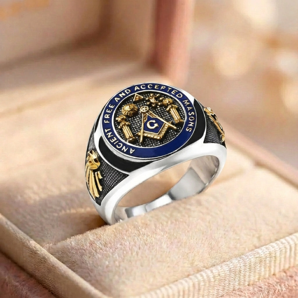 Vintage Masonic Emblem Ring