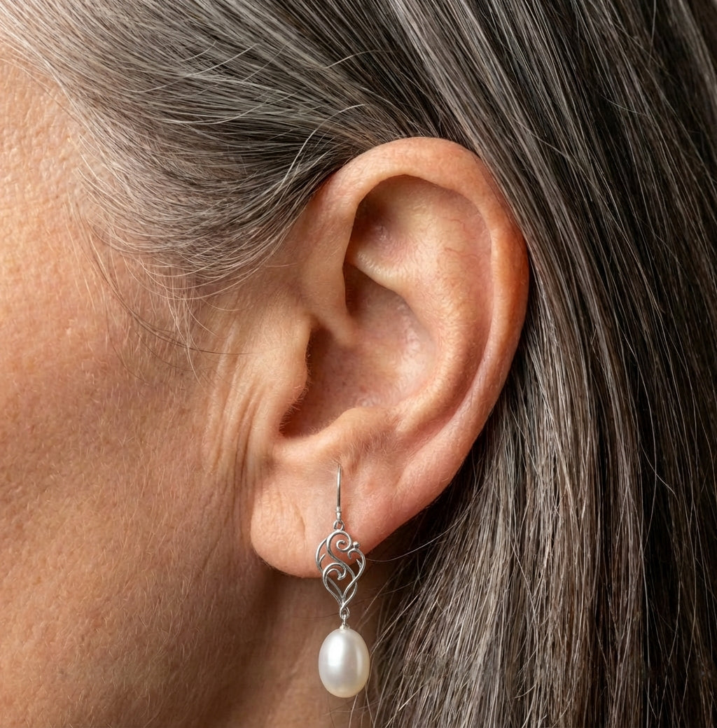Vintage Pearl Elegant Earrings