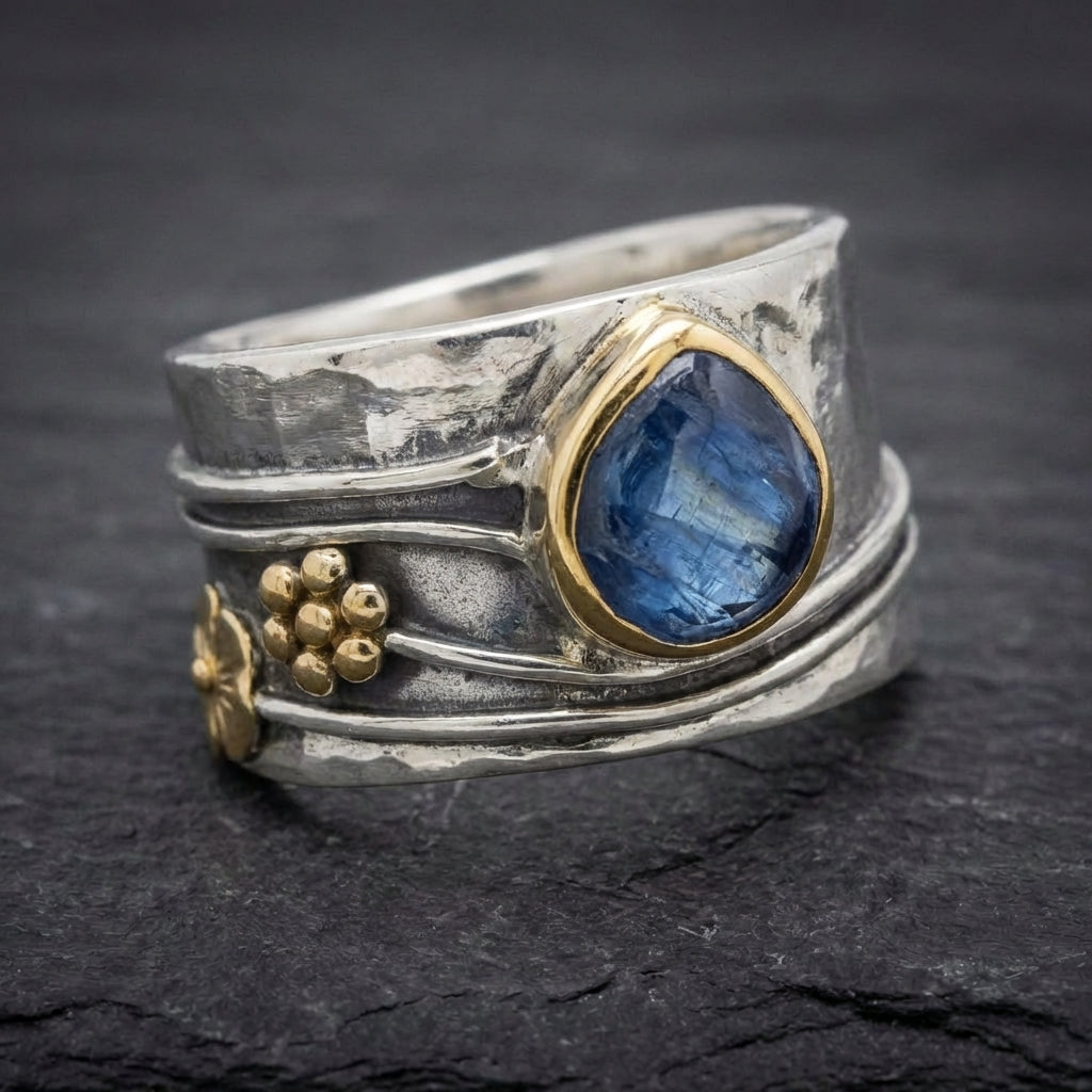 Vintage Sapphire Statement Ring 90158616