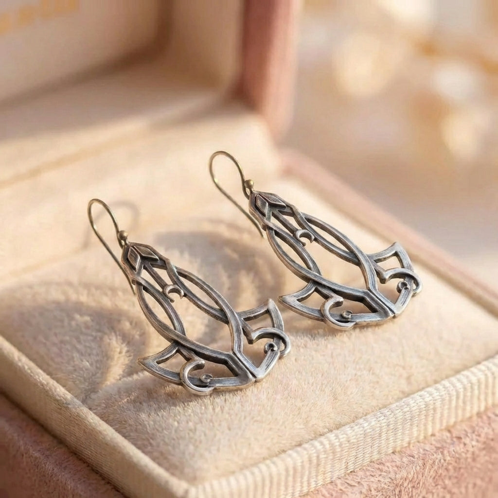 Vintage Silver Moon Blossom