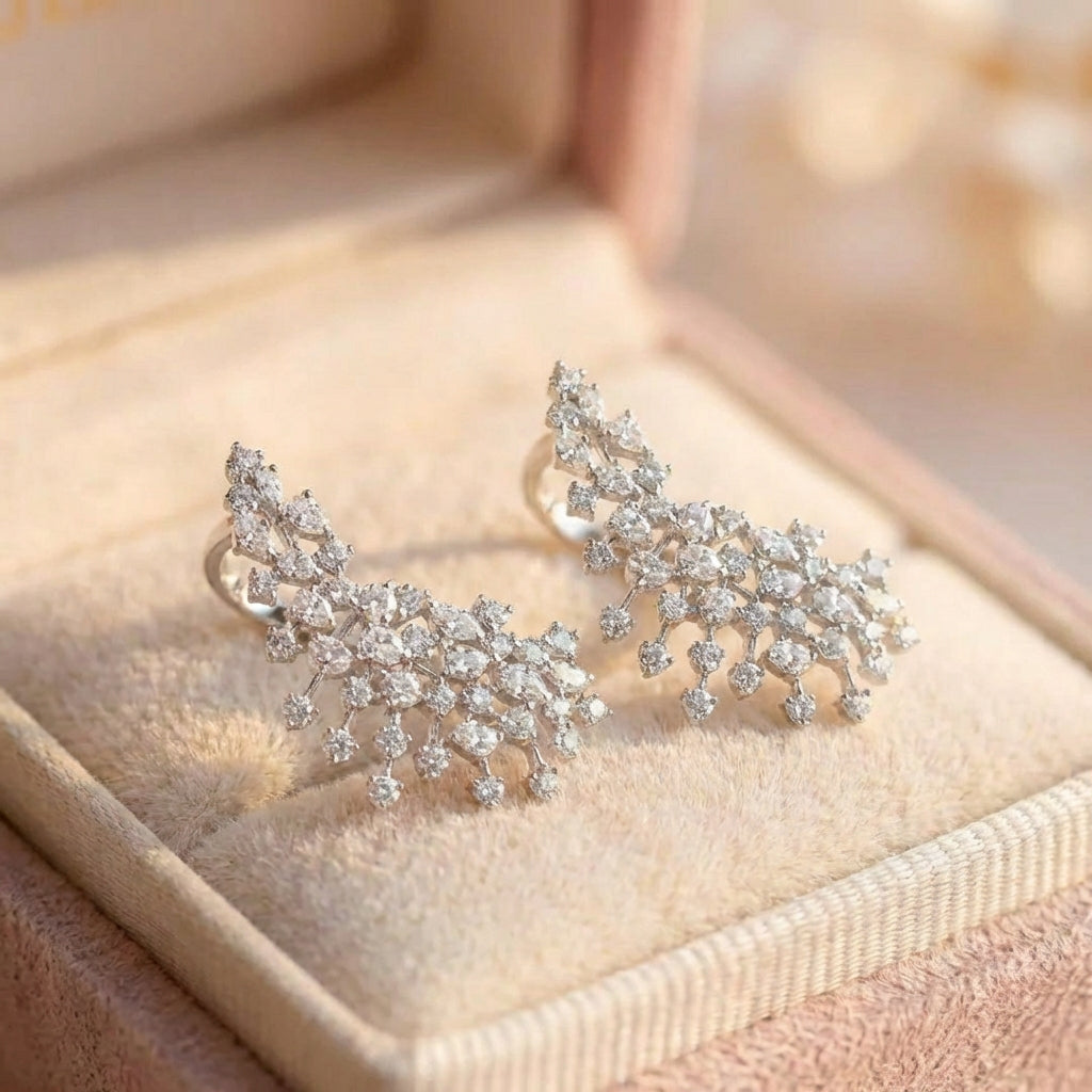 Vintage Sparkling Crystal Climber Drop