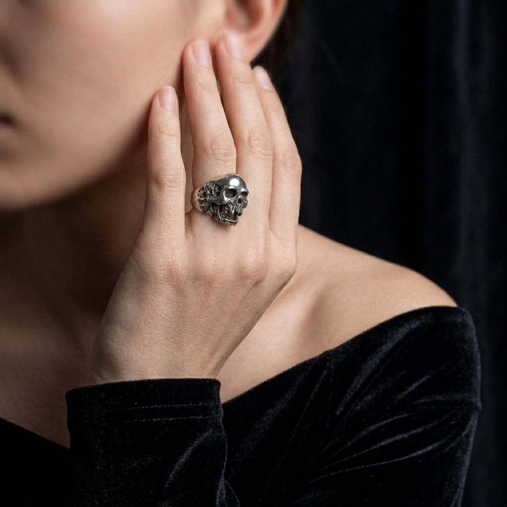 Rotting Skull Signet Ring