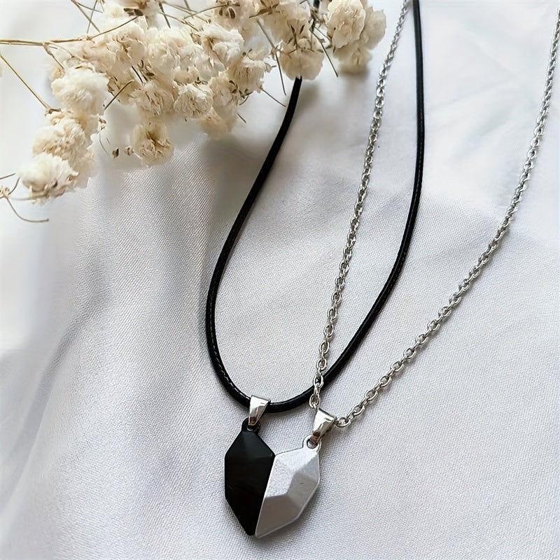 Classic Heart Couple Necklace Set
