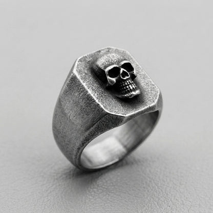 Memento Mori Signet Ring