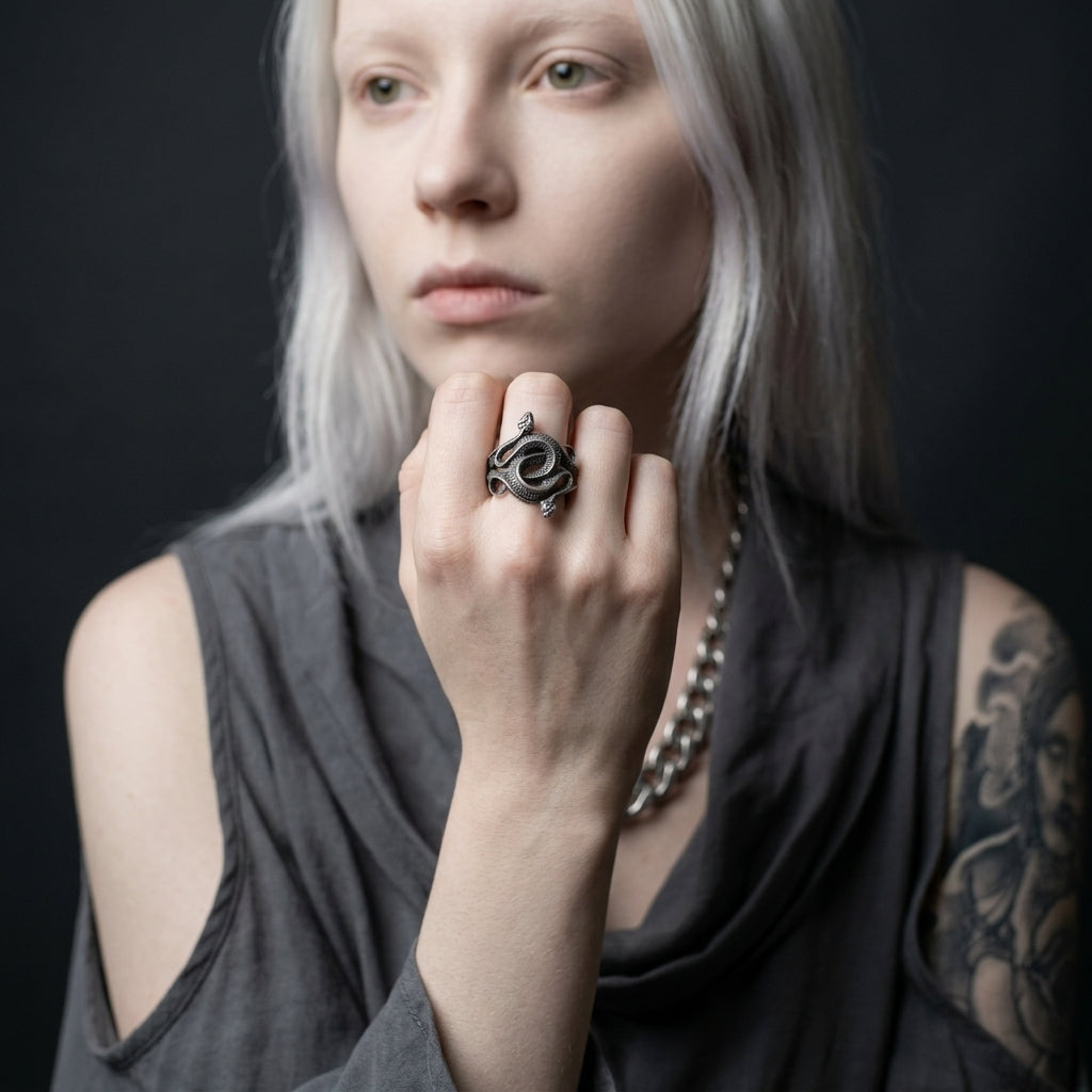 Twin Viper Throne Ring