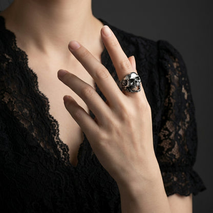 Rotting Skull Signet Ring
