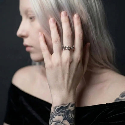 Goth Rose Thorn Ring