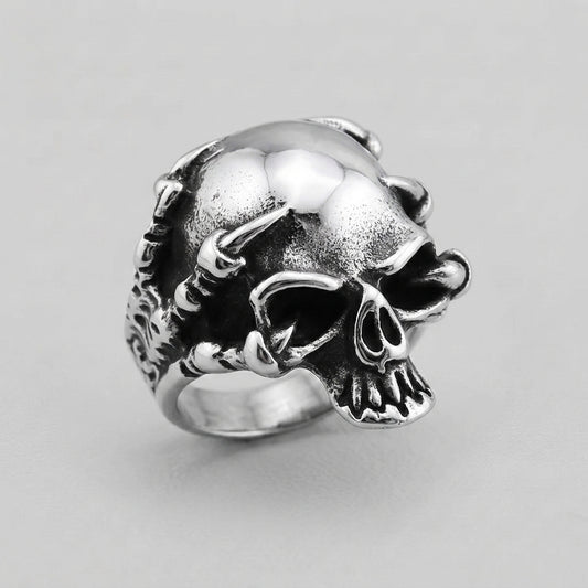 Skull Ring with Clawed Talon Accents