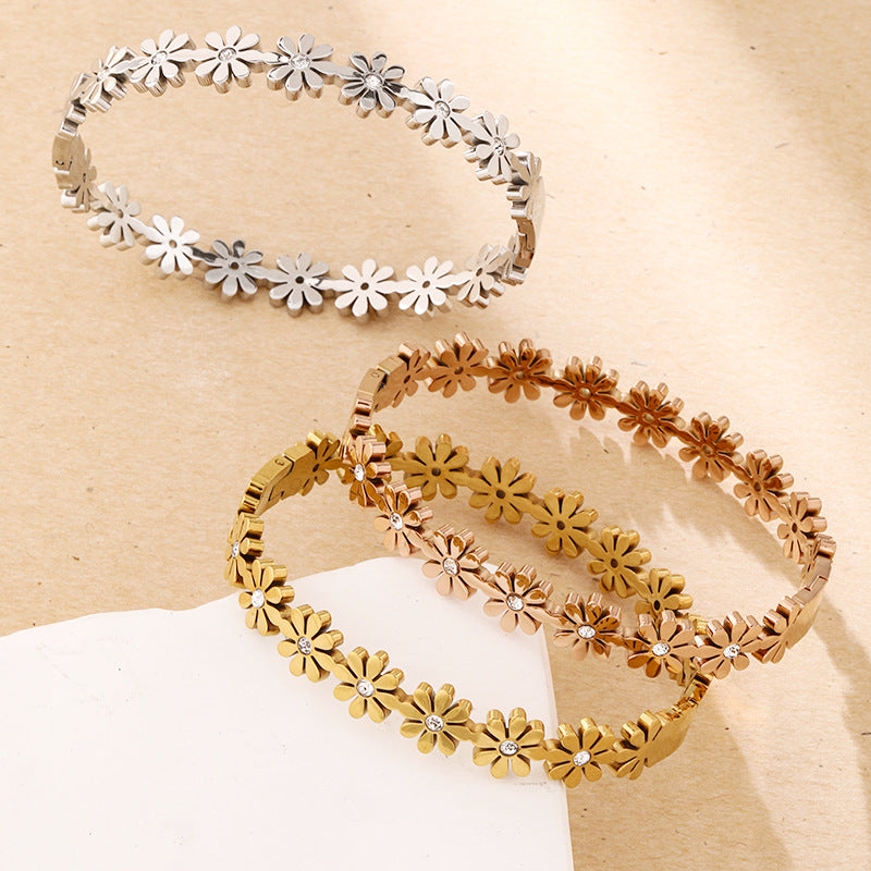 Stunning Bracelet for Daily Wear
