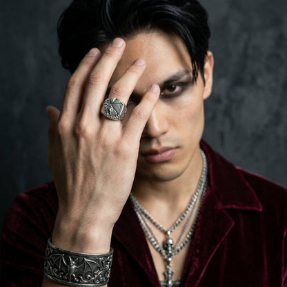 Cracked Fortress Ring