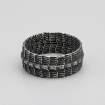 Serpent Scale Band Ring
