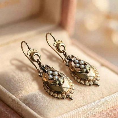 Vintage Pearl Flower Earrings