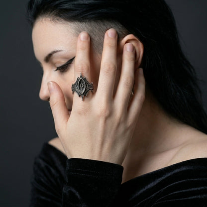 Obsidian Spear Crown Ring