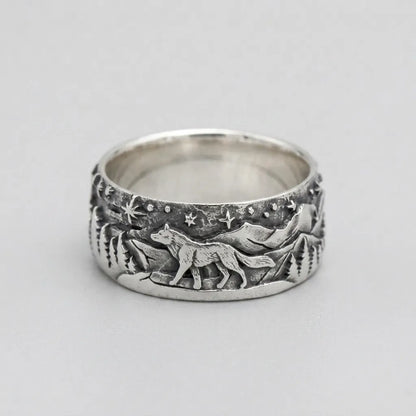 Wolf Wilderness Panoramic Band Ring