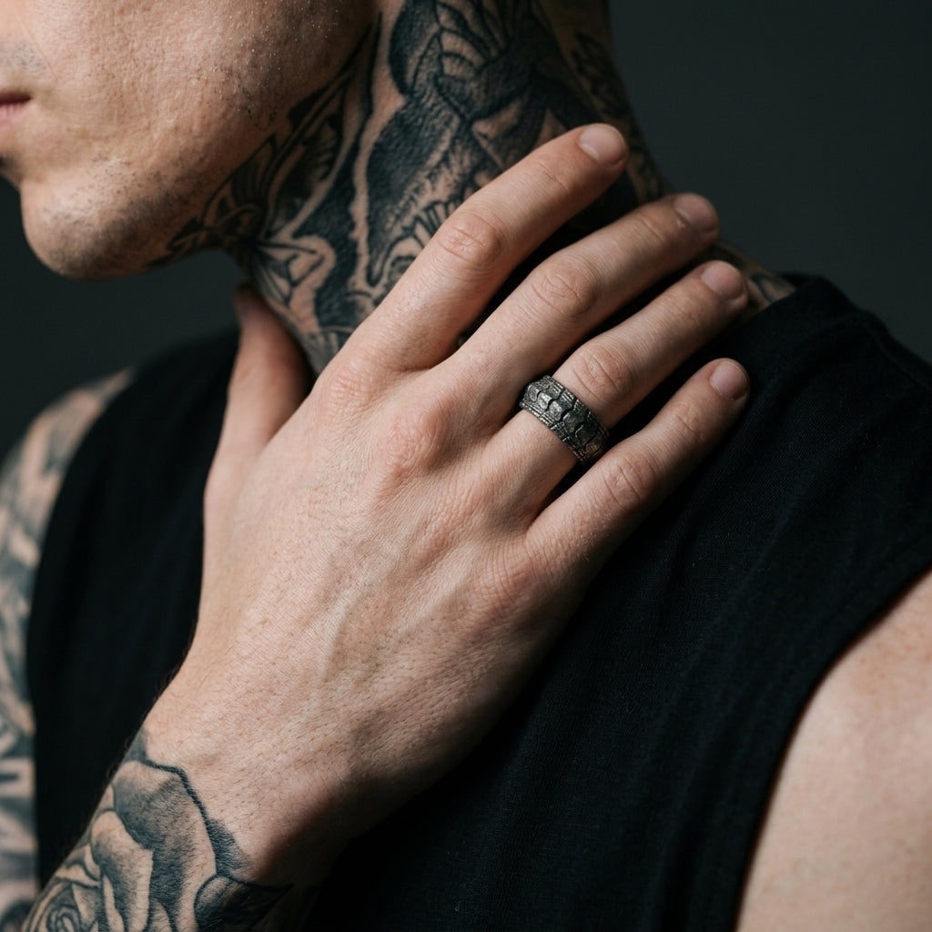 Serpent Scale Band Ring