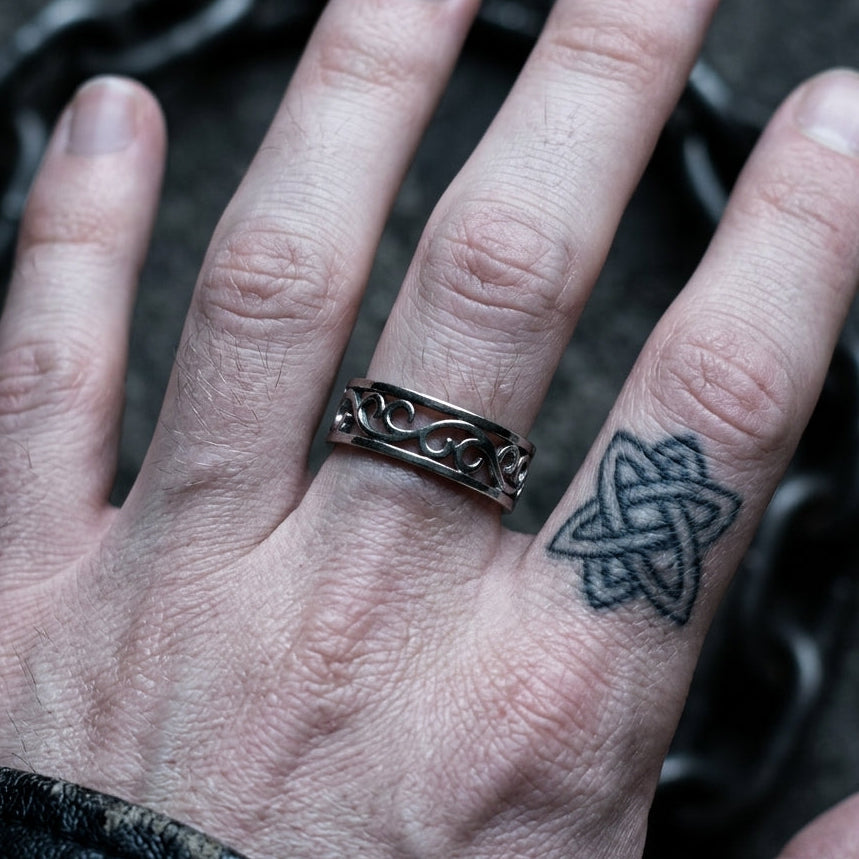 Gothic Filigree Victorian Ring