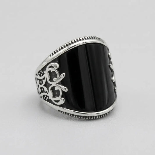 Midnight Dynasty Ring