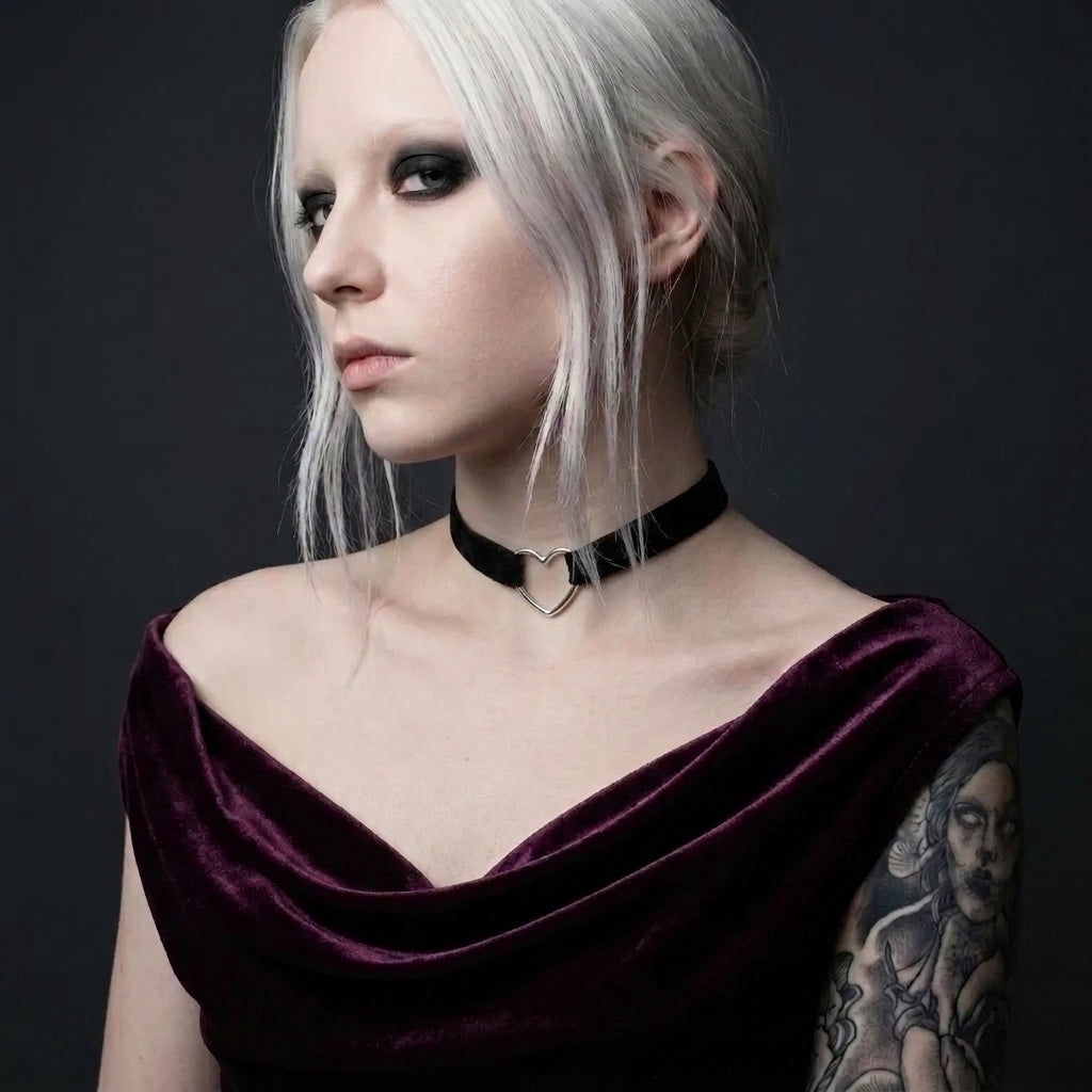 Gothic Heart Pendant Necklace