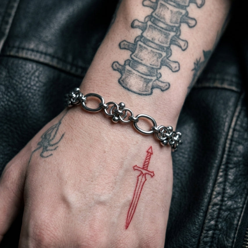 Divine Binding Edgy Chain Bracelet