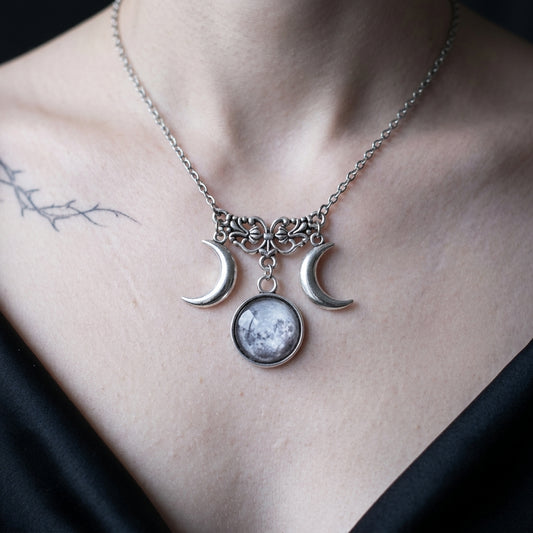 Gothic Triple Moon Pendant Necklace
