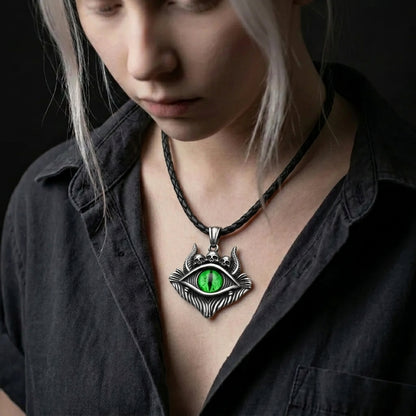 Dragon Eye Pendant with Skulls – Green Gemstone Necklace