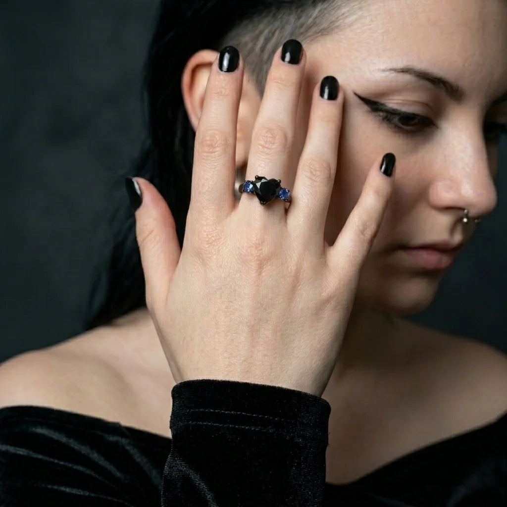 Black Gothic Heart Ring Set