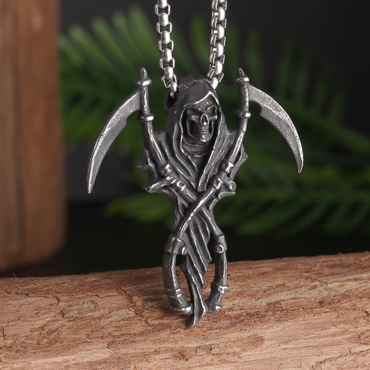 Vintage Skull Pendant Necklace