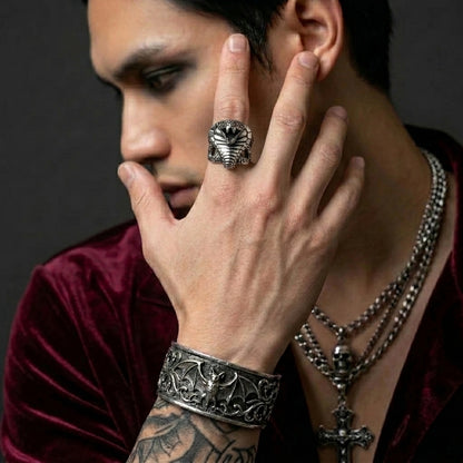 Viper Strike Ring