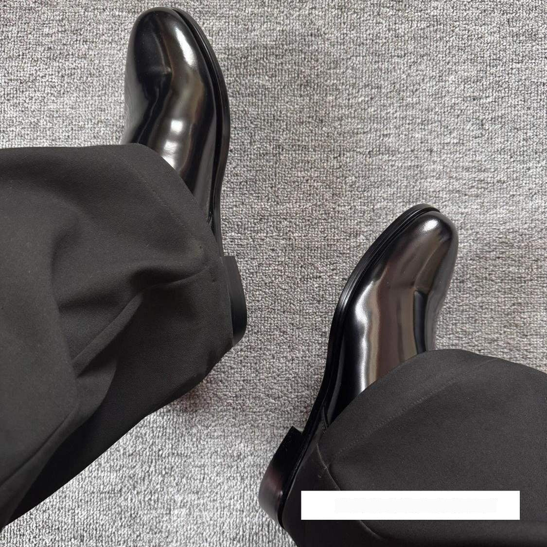 Beautifully Crafted Orthopedic Shoes