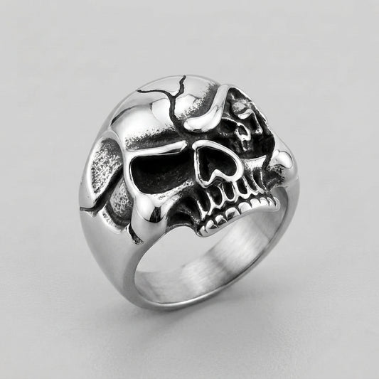 Cracked Skull Ring