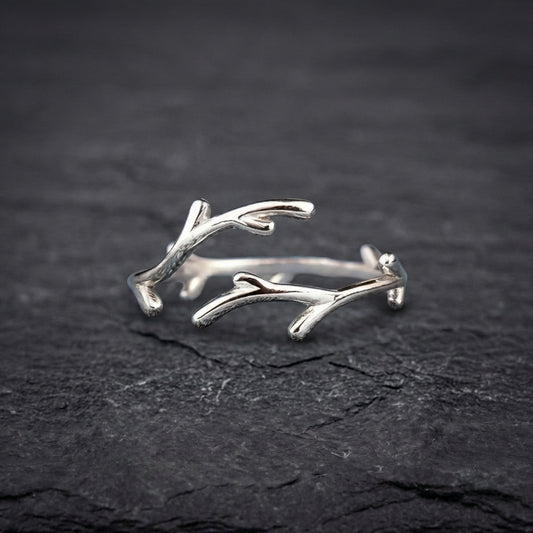 Antler Branch Ring 42886072