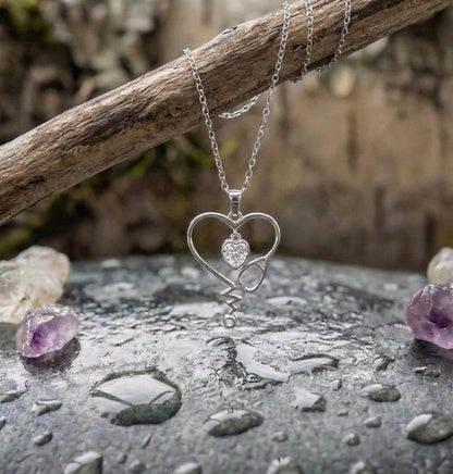 Chic Designed Love Pendant Silver Necklace