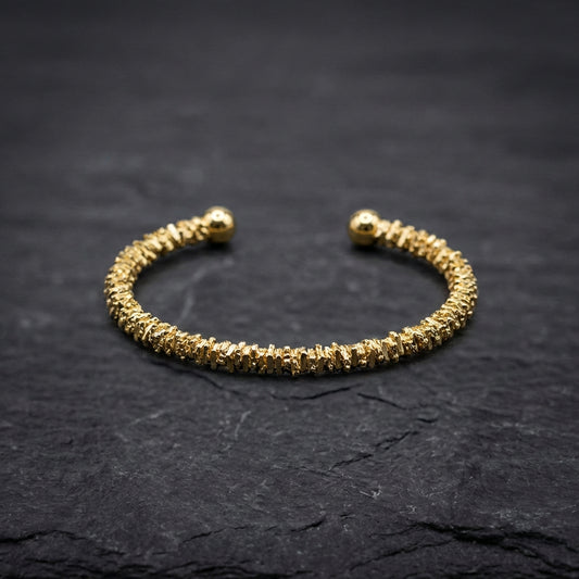 Classic Fashion Gold Bracelet