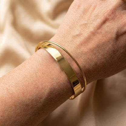 Classic Golden Bracelet